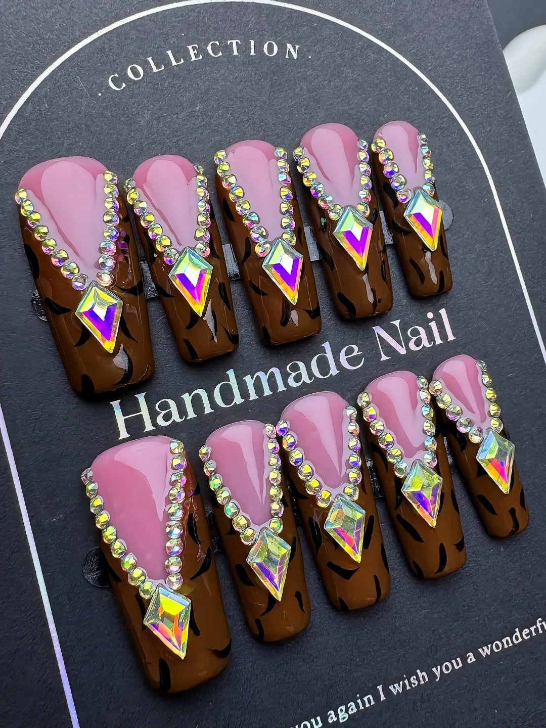 GLAM LEOPARD DIAMOND.