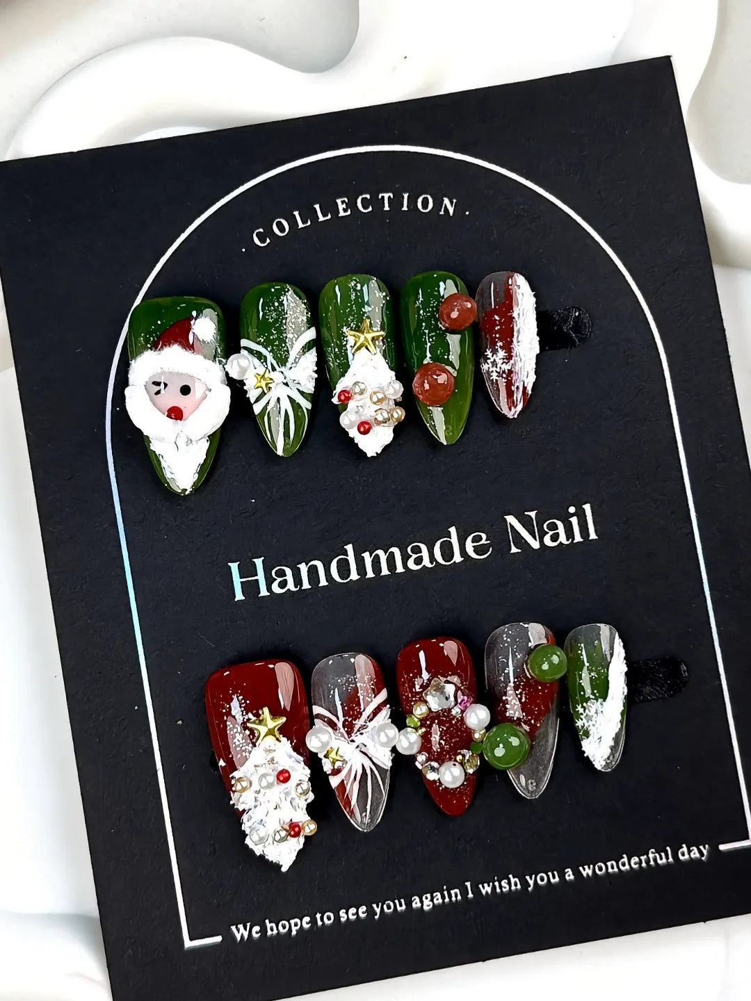 SCULPTED SANTA JEWELS